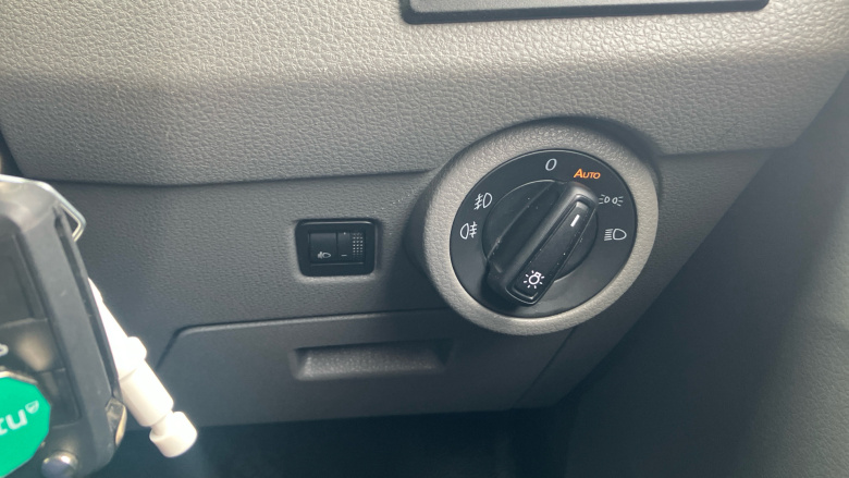 Volkswagen Transporter T32 Swb Diesel 2.0 TDI 110 Highline Kombi Van